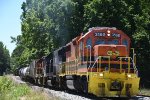 Manifest ambles north to the CSX interchange